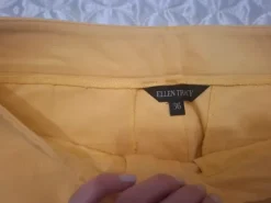 Discount Ellen Tracy Keltainen jakku + housut puku. . Koko 36