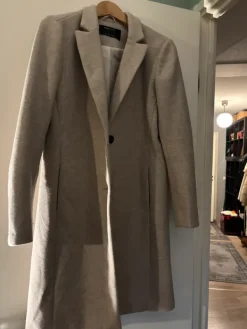 Online Sinsay Kevät takki