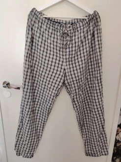 Hot harrison Kevyet pyjamahousut