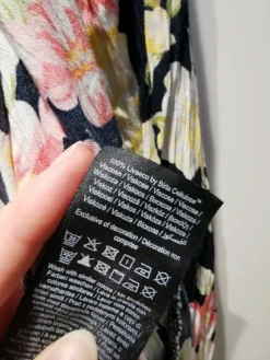 Best Vila Kietaisumekko