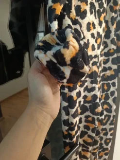 Outlet Kombinezon z kapturem polarowy, piżama z kapturem