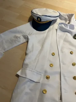Discount Captain Kostume