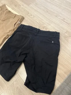 Hot Vailent 2kpl shortsit