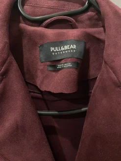 Best Pull & Bear Krótka ramoneska z paskiem zamszowa
