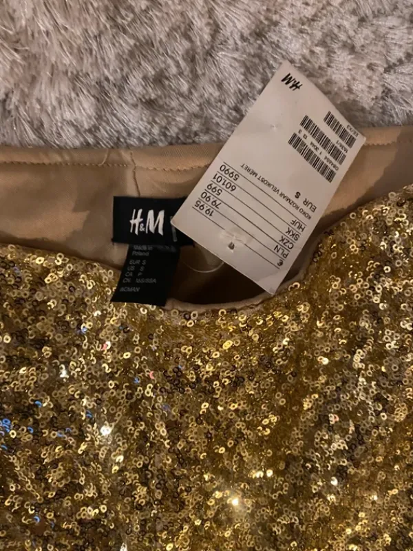 Best H&M Kultaiset shortsit S