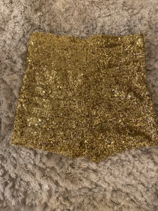 Best H&M Kultaiset shortsit S