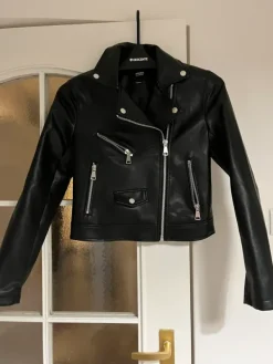 Clearance Kurtka a’la skórzana House rozm S ramoneska