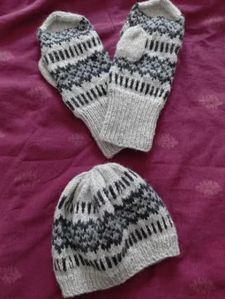 Discount Kutomani miesten pipo ja lapaset