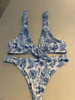 Sale Kuviolliset bikinit