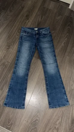 New Gina Tricot Käyttämättömät farkut kokoa S