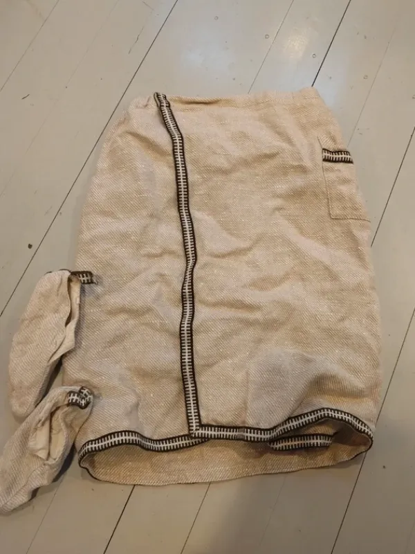 Clearance Helmi Vuorelma Lannepyyhe ja tossut