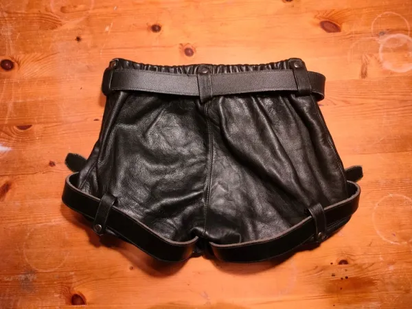 Discount black body amsterdam Lädershorts, fetish