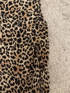 Hot H&M Leopardi hame