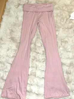 Hot New Yorker Leveälahkeiset Verryttelyhousut