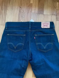 Discount Levi's Levis 506