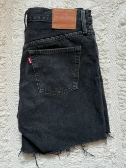 Best Levi's Levis 501 farkkushortsit