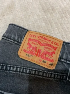 Best Levis 512 men size 29/30 grey