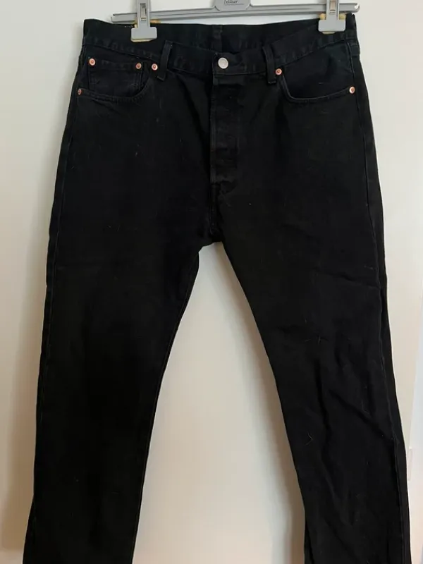 Online Levi’s 501 Mustat farkut