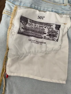 New Levi's Levis 501 shortsit koko w32