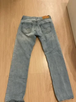 Sale Levi Strauss & Co. Levi’s farkut- W30 ja L32