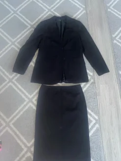 Hot Kappahl Liituraita jakkupuku