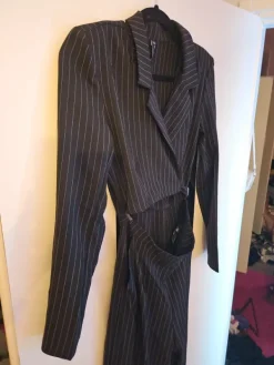 Online FB Sister Liituraita puku