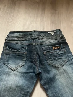 New Lowrise jeans