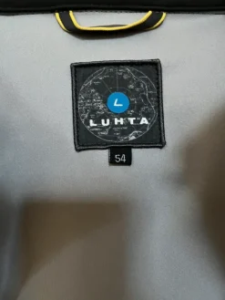 Clearance Luhta ulkoilutakki