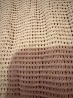 Luonnonvalkoinen rantamekko