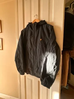 Sale Lyle & Scott Tuulitakki