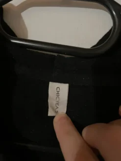 Best M kokoinen huppari