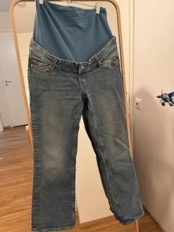 Sale Maternity’s jeans