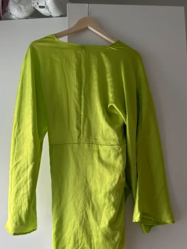 Online Gina Tricot Mekko