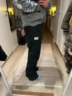 New Miesten Analog Lasketteluhousut