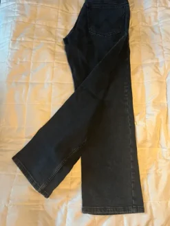 Clearance Wrangler Miesten farkut