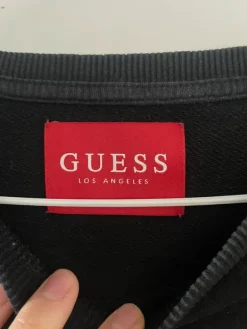 Online GUESS Miesten paita