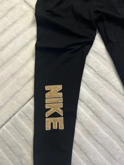 Nike Miesten pyjama-setti