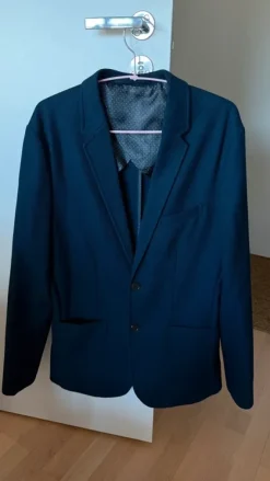 Clearance Jack & Jones Miesten tummansininen sisätakki