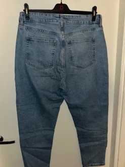 Clearance H&M Momjeans