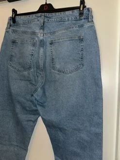 Clearance H&M Momjeans