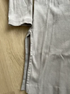 Online Muji ribbipaita