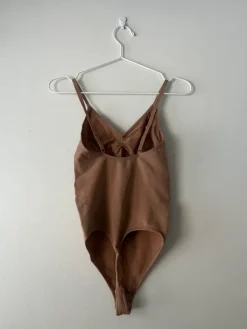 Online Muotoileva body