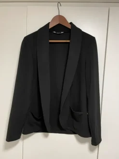 Discount New Yorker Musta bleiseri L