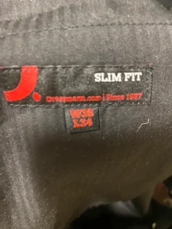 Outlet Musta dresmann puku