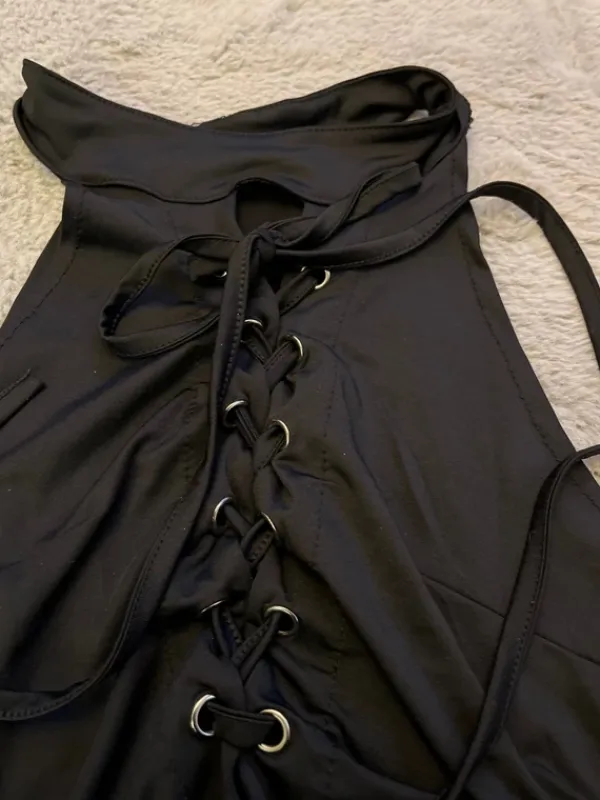 Clearance Bershka Musta erikoinen toppi S