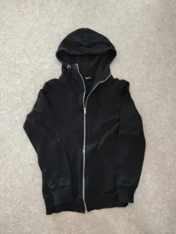 Hot Gina Tricot Musta huppari