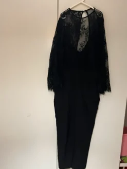 Sale H&M musta jumpsuit/ onepiece