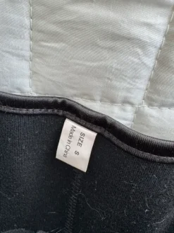 Hot Musta korsetti / Waist trainer 3 hakasella