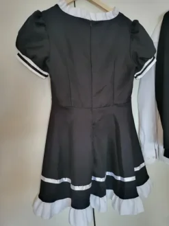 Hot Musta Meidomekko