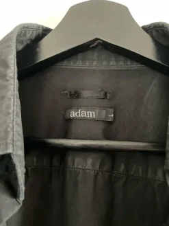 Hot Musta slim fit kauluspaita